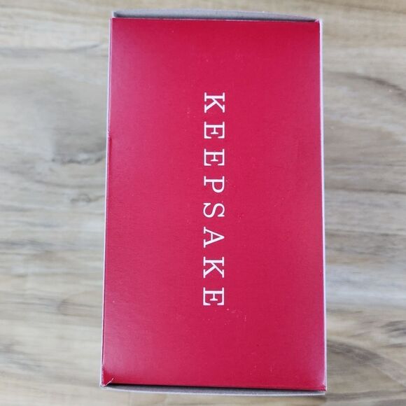 🔥NIB Hallmark Elf Does Someone Need A Hug Keepsake Ornament - Picture 11 of 12